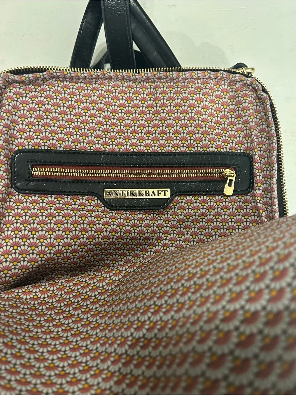Antik Kraft Black Vegan Leather Backpack Purse Convertible Shoulder Bag Gold